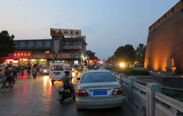 Parking in Pingyao