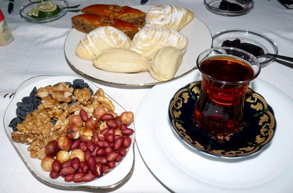 Azerbaijan Tea