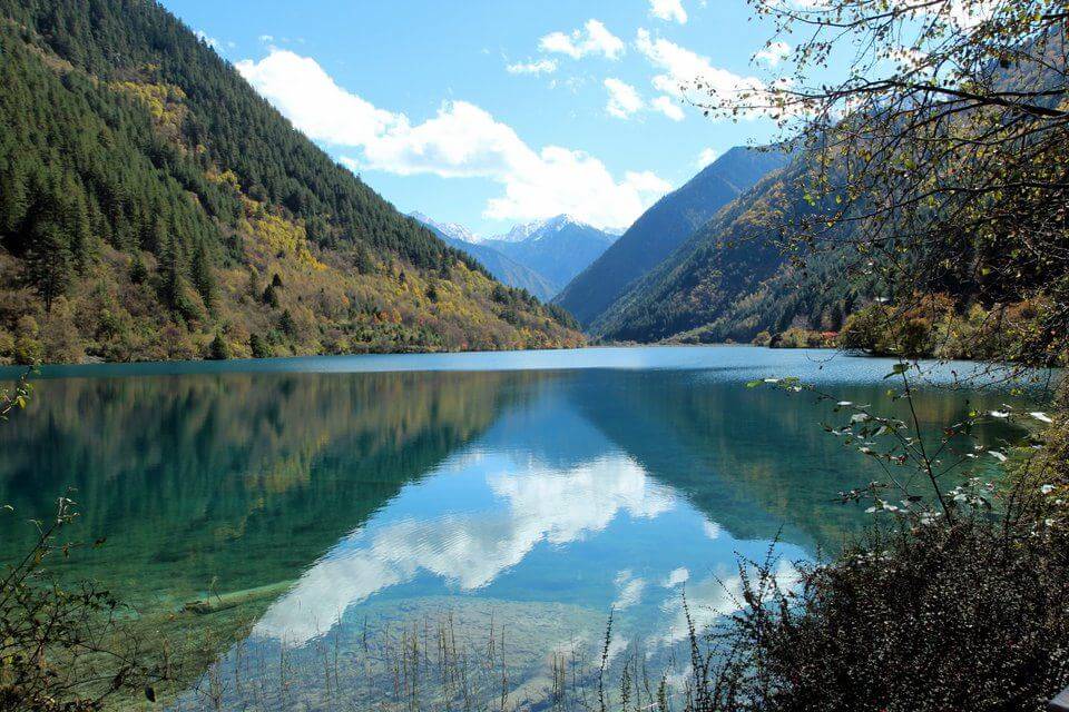 Long Lake Jiuzhaigou