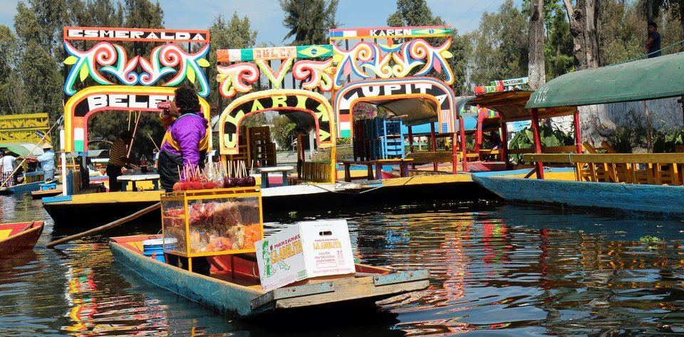 Toffee apple seller at Xochimilco floating city