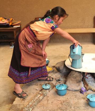 Making Mexican coffee