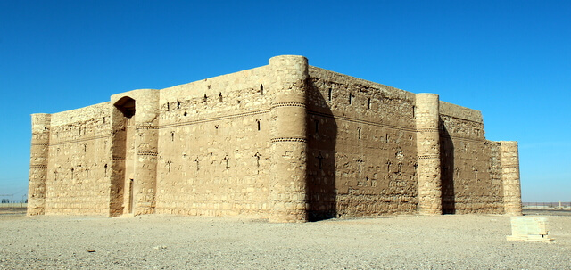 Qasr Kharana from the side