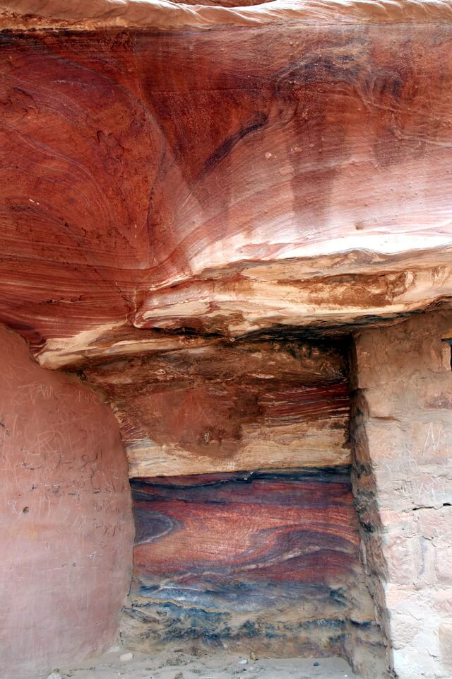 Petra coloured rocks