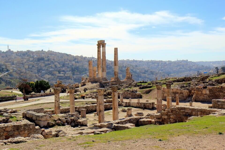 The city of Amman, through the Temple of Hercules